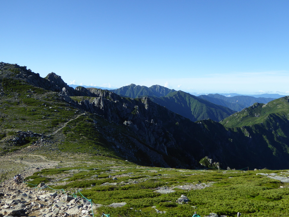P1040757_mid.jpg