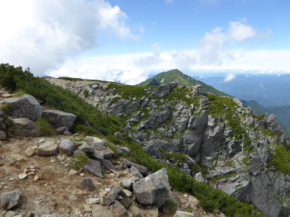 P1050172_mid.jpg