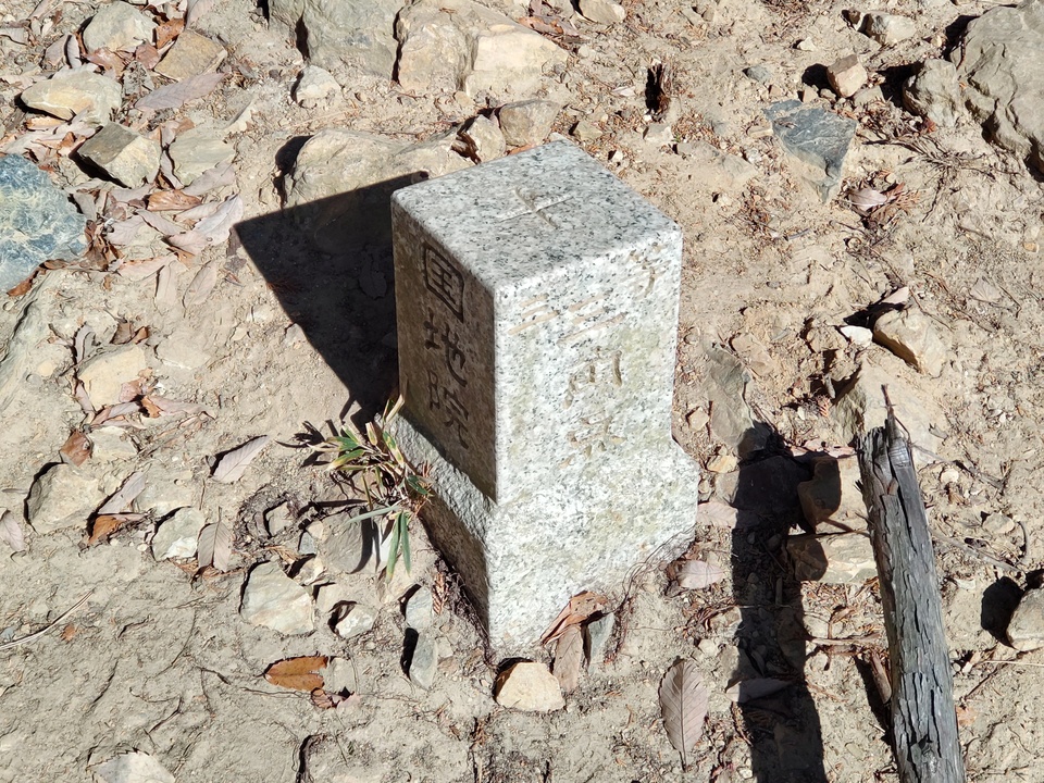 DSC_3938_mid.jpg