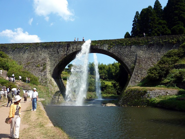 016_Tsuujun_07_mid.jpg