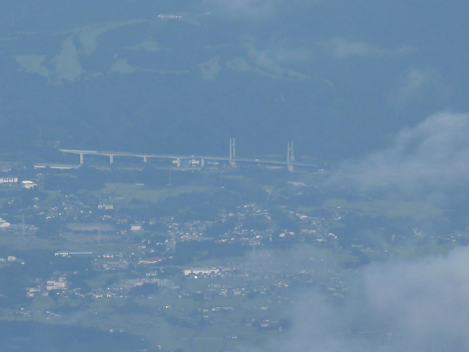 P1040768_mid.jpg
