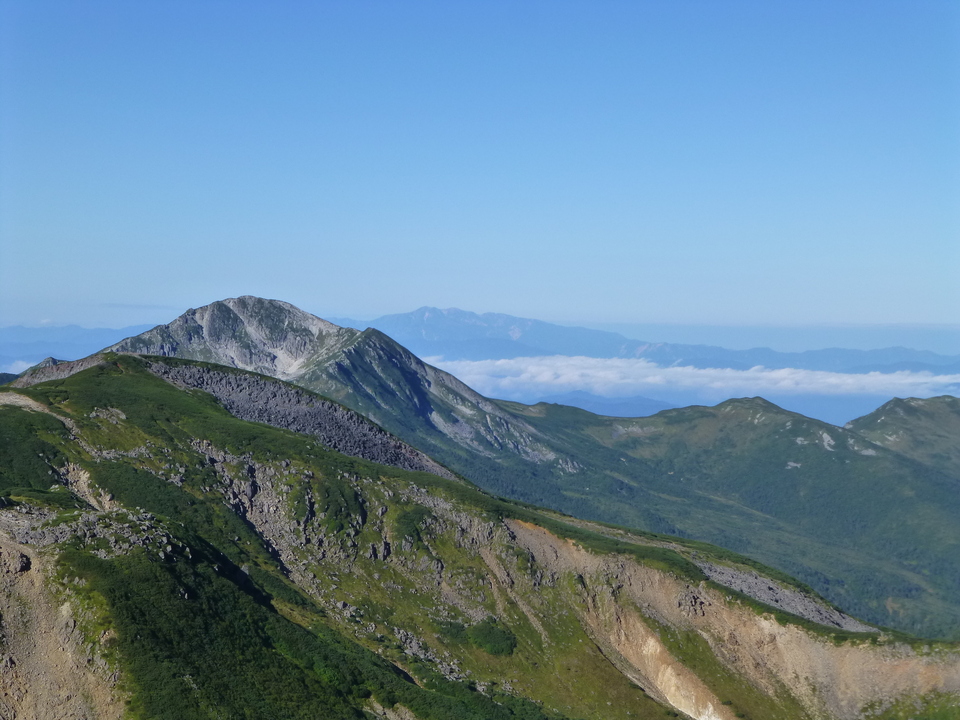 P1100813_mid.jpg