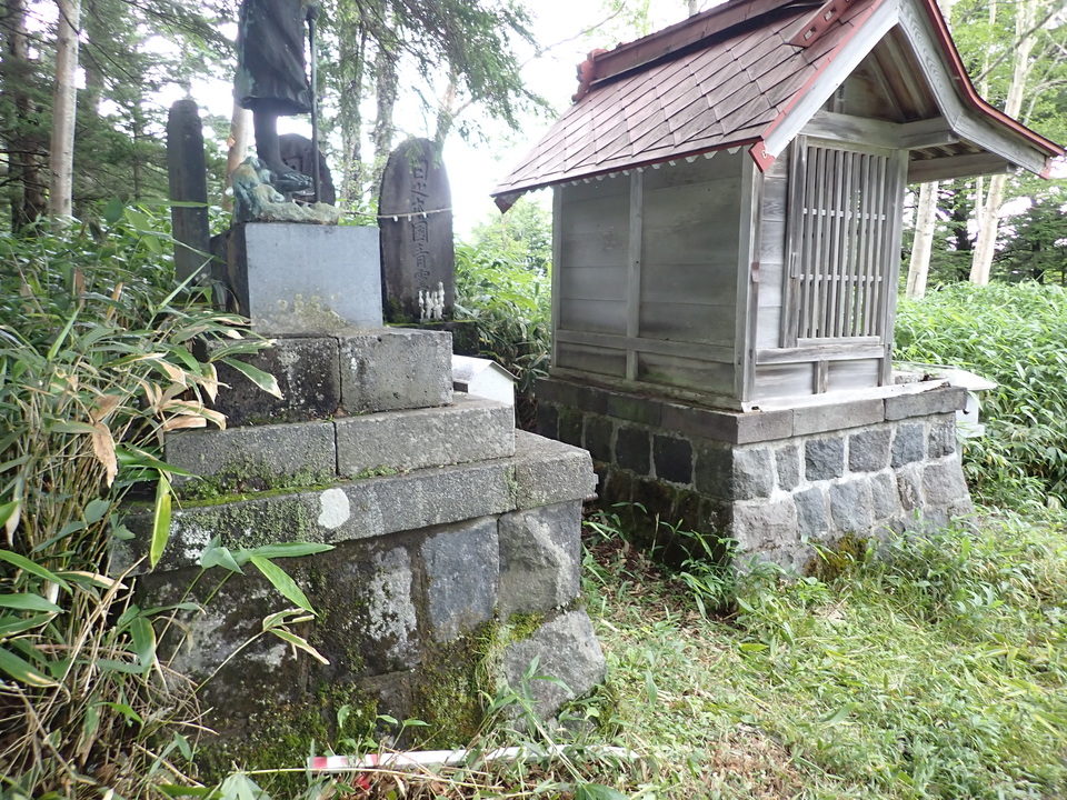 P7188958_mid.jpg