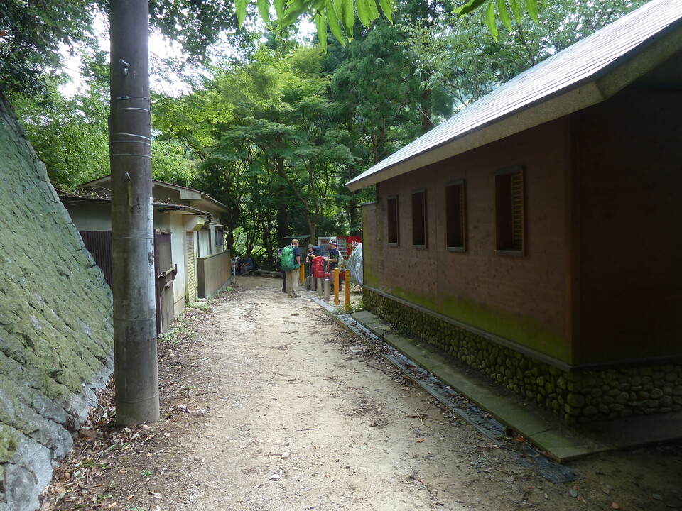 P1170189_mid.jpg