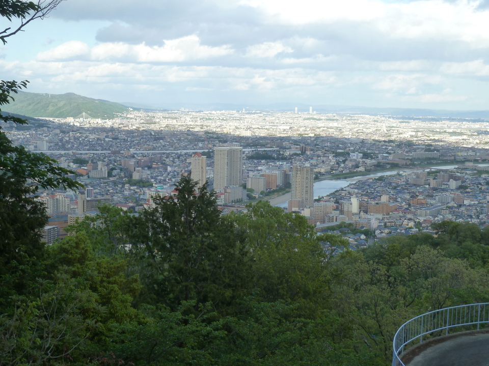 P1210087_mid.jpg