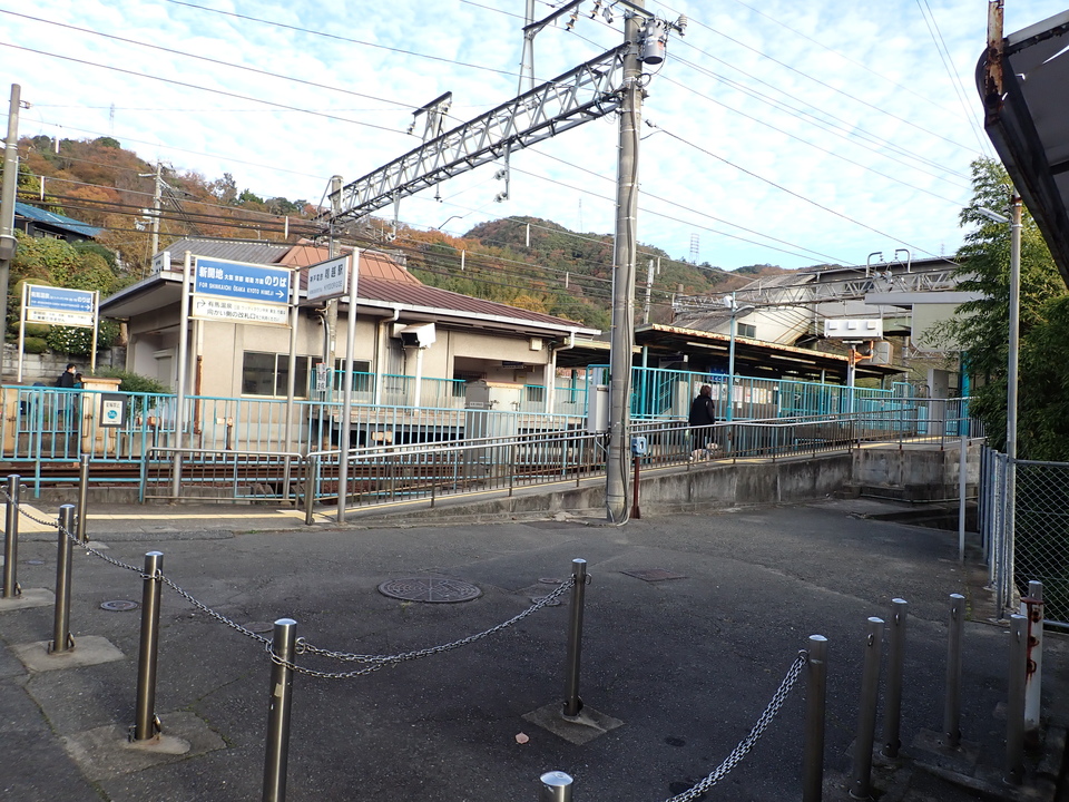 PC067667_mid.jpg