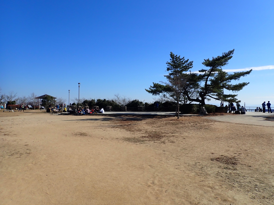 PC067722_mid.jpg