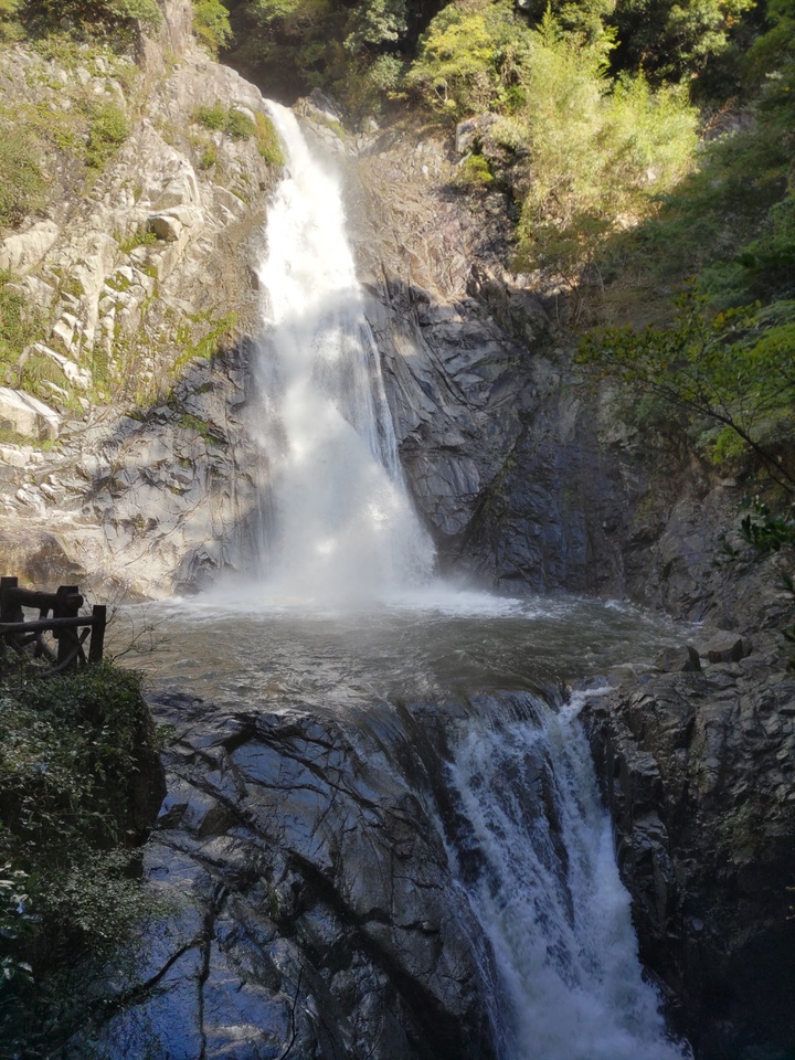DSC_3759_mid.jpg