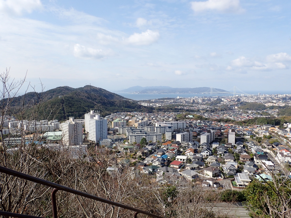P3290138_mid.jpg
