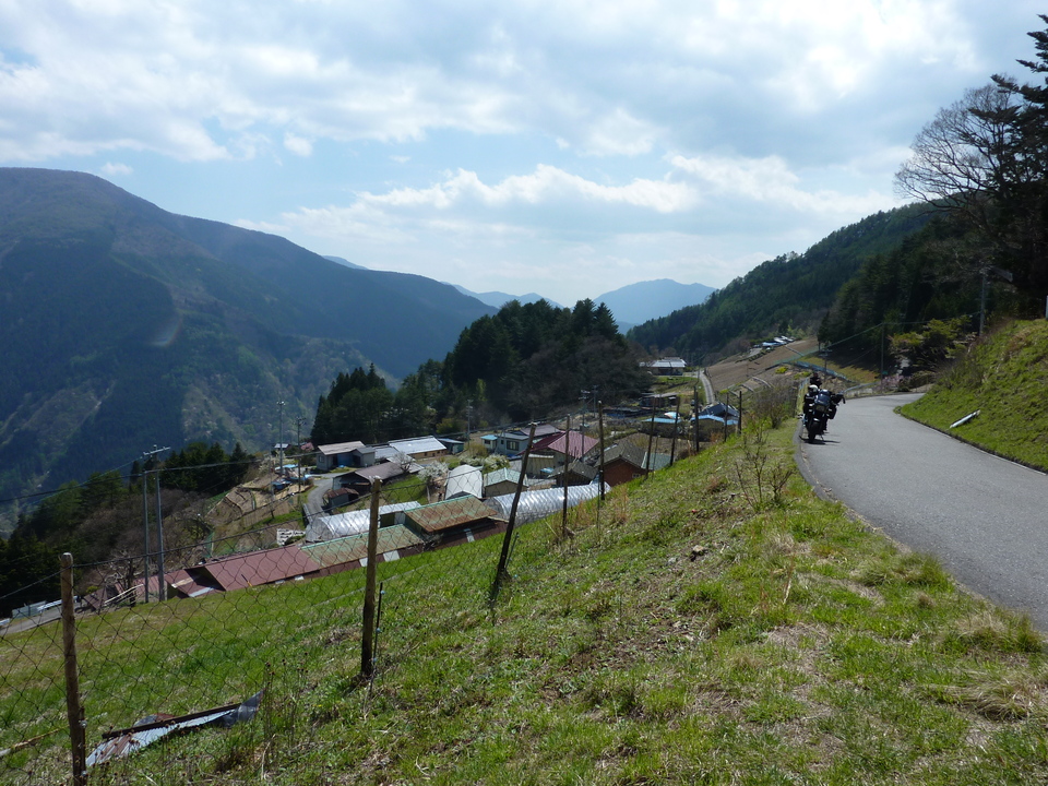 P1020495_mid.jpg