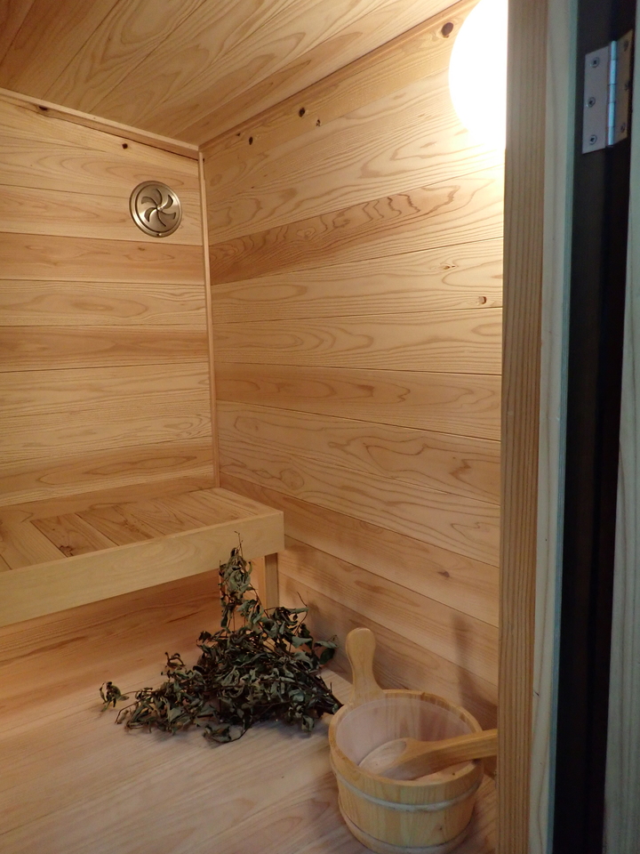 P7097913_mid.jpg